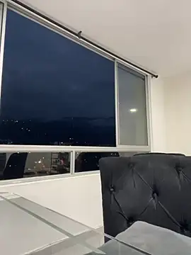 Selene Wings22 online show from 11/28/25, 10:54