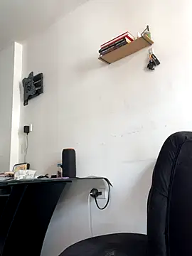 Selene Wings22 online show from 10/30/25, 06:38