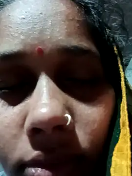 Snapshot of Rupali_ji chatting on 01/05/26, 10:24 Rupali ji online show from 01/05/26, 10:24