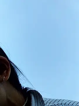 Snapshot of abigail-00 chatting on 11/14/25, 09:24 abigail-00 online show from 11/14/25, 09:24