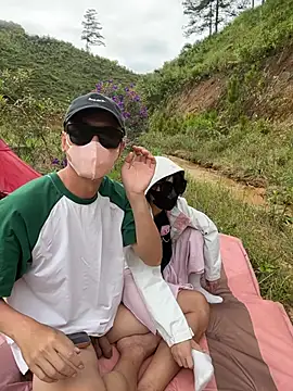 helen-my online show from 10/27/25, 07:31