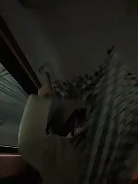 helen-my online show from 01/07/26, 02:33