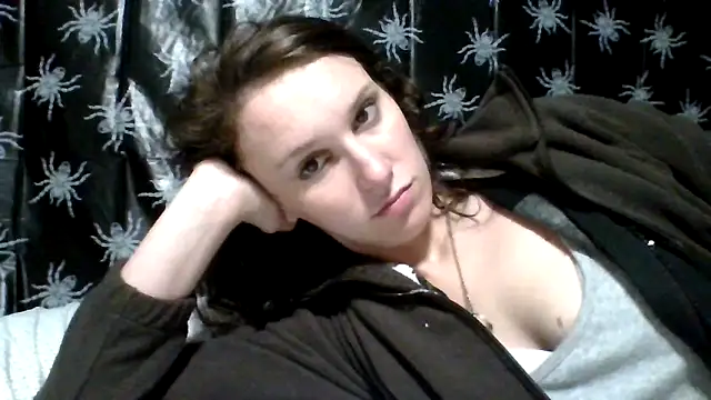 brunettebabexo3 online show from 10/30/25, 03:05