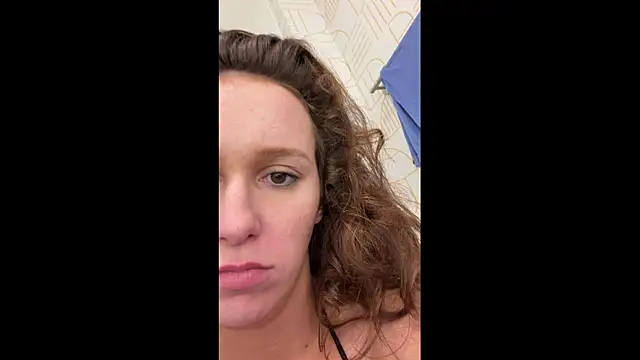brunettebabexo3 online show from 07/07/26, 06:47