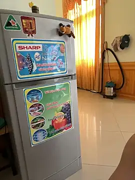 Helen-Tran online show from 10/04/25, 02:24