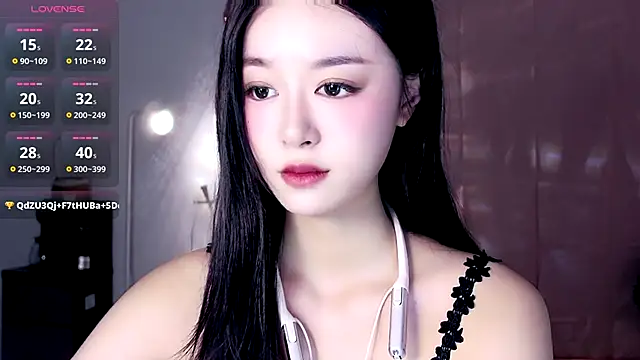 Nelly520 online show from 11/05/25, 06:05