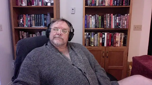 Vinyl22xh online show from 03/01/26, 08:42