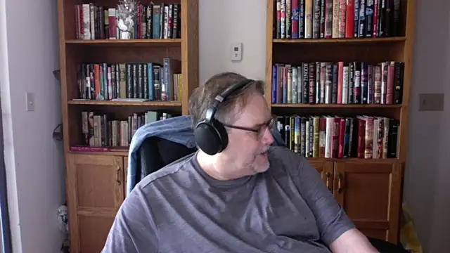 Vinyl22xh online show from 04/16/26, 10:01