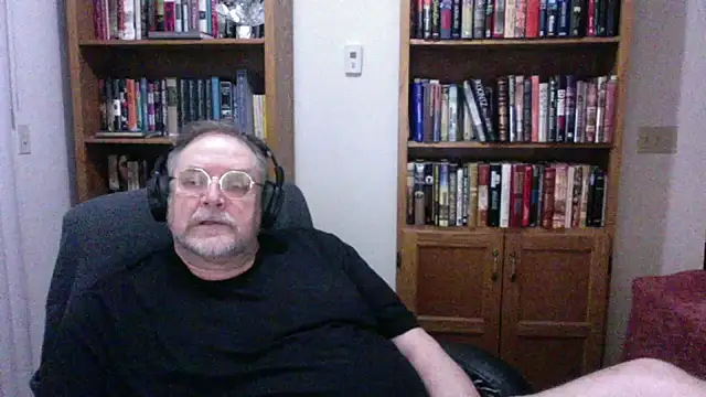 Vinyl22xh online show from 02/28/26, 01:27