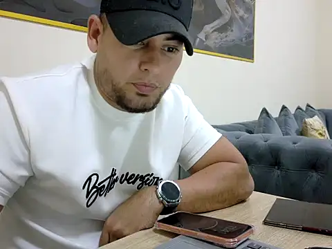 Snapshot of maximus888A chatting on 04/03/26, 07:42 maximus888A online show from 04/03/26, 07:42