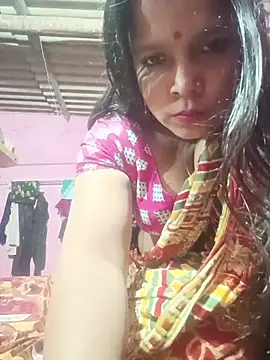 reya743 online show from 11/23/25, 04:39