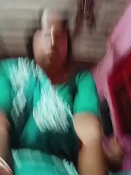 reya743 online show from 12/20/25, 12:13