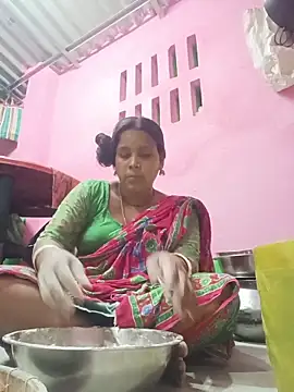 reya743 online show from 02/22/26, 01:35