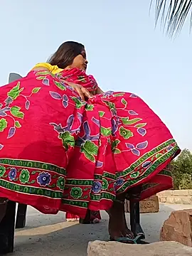 reya743 online show from 12/23/25, 10:03