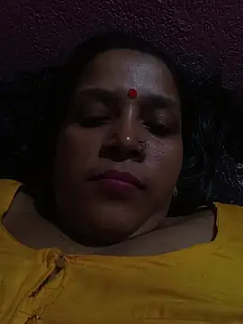 reya743 online show from 11/11/25, 04:24