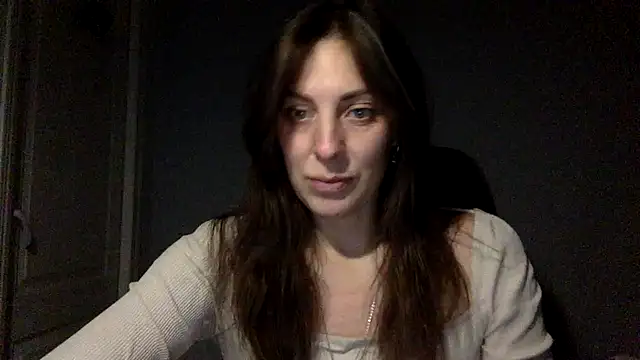 Snapshot of Myronell chatting on 10/13/25, 05:14 Myronell online show from 10/13/25, 05:14