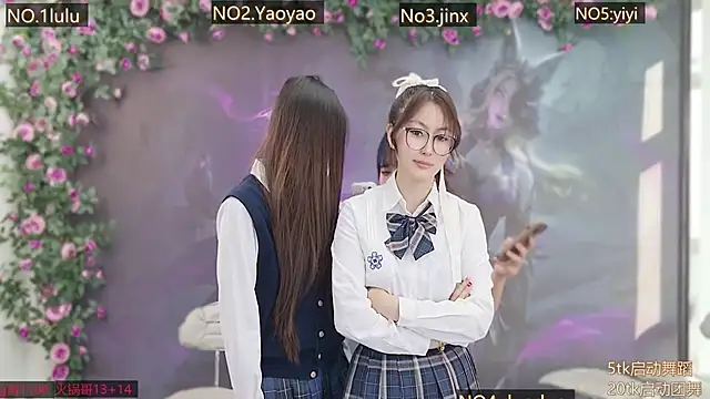 DogdogSM online show from 12/05/25, 01:49