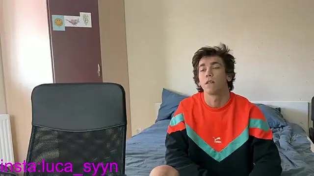 luca syn online show from 09/30/25, 05:24