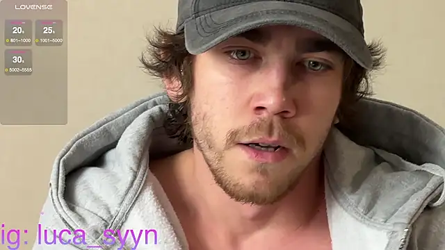 luca syn online show from 10/28/25, 01:32