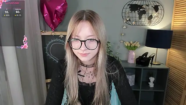 elliupp online show from 09/22/25, 09:37