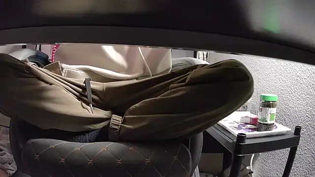 Snapshot of northboy91 chatting on 12/16/25, 12:26 northboy91 online show from 12/16/25, 12:26