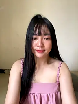 Snapshot of Be_xinh chatting on 09/25/25, 10:21 Be xinh online show from 09/25/25, 10:21
