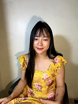 Snapshot of Be_xinh chatting on 10/15/25, 03:09 Be xinh online show from 10/15/25, 03:09