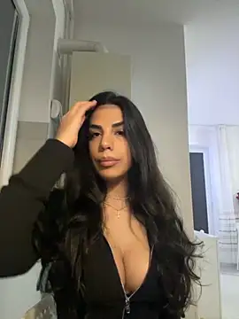 AylinHazellx online show from 10/20/25, 04:29