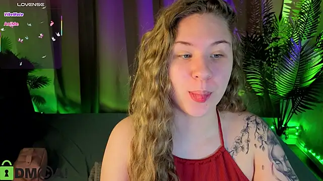 Elsie Cutties online show from 05/27/26, 01:15