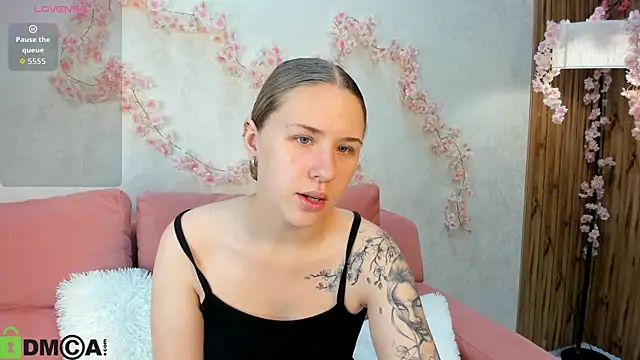 Elsie Cutties online show from 10/01/25, 01:00