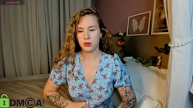 Elsie Cutties online show from 09/26/25, 12:06