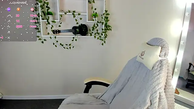 Elsie Cutties online show from 11/15/25, 12:36