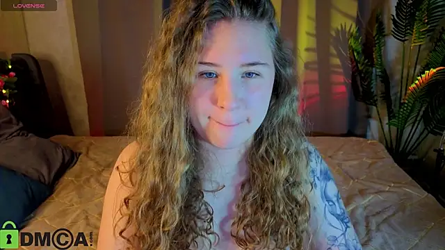 Elsie Cutties online show from 04/22/26, 01:12