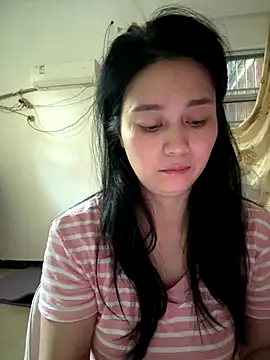 Snapshot of aoyo66 chatting on 10/05/25, 10:55 aoyo66 online show from 10/05/25, 10:55