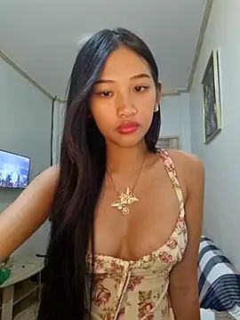 Bunny72772 online show from 09/30/25, 06:36
