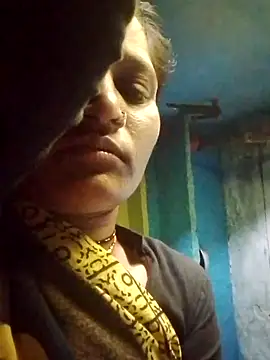 Pooja6060 online show from 10/06/25, 07:36