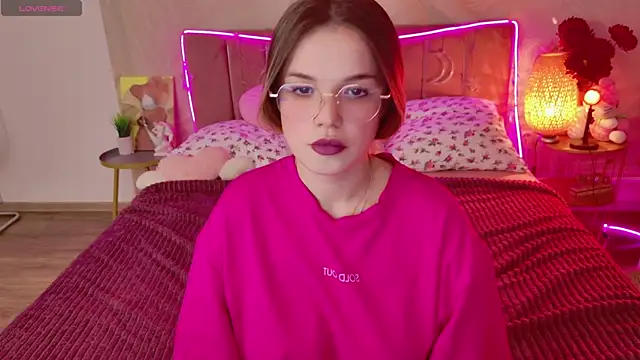 KellyHayden online show from 02/14/26, 05:46