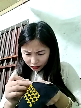 Mai4568 online show from 10/31/25, 01:52