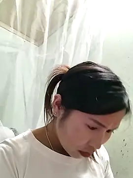 Snapshot of Mai4568 chatting on 10/16/25, 03:09 Mai4568 online show from 10/16/25, 03:09