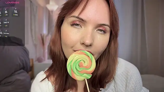 Snapshot of catherine__meow chatting on 09/25/25, 09:59 catherine meow online show from 09/25/25, 09:59