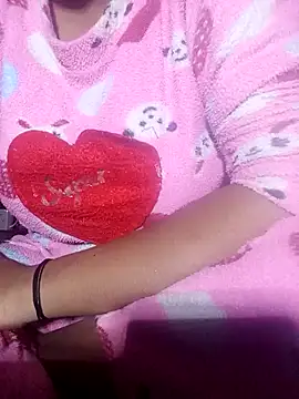 Snapshot of Chubby_Soniya chatting on 11/02/25, 02:00 Chubby Soniya online show from 11/02/25, 02:00