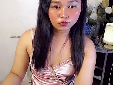 Eyes-on-me online show from 07/10/26, 08:42