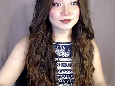 Eyes-on-me online show from 12/01/25, 05:14