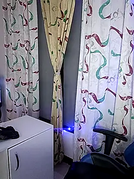 Snapshot of marcuswildx chatting on 11/20/25, 11:47 marcuswildx online show from 11/20/25, 11:47