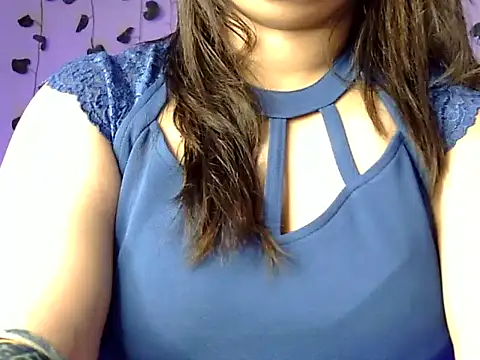 Aaliya02 online show from 11/24/25, 02:33