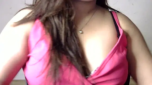 Snapshot of Aaliya02 chatting on 07/18/26, 10:13 Aaliya02 online show from 07/18/26, 10:13