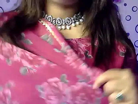 Aaliya02 online show from 05/30/26, 07:41