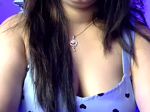 Aaliya02 online show from 04/09/26, 03:19