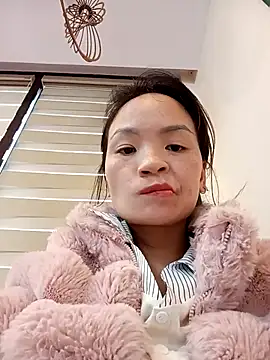    Dorry02    online show from 11/16/25, 08:52