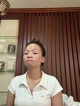    Dorry02    online show from 10/05/25, 04:36